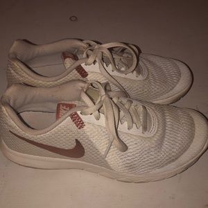 Nike Flex Experience RN6 Women’s Shoes